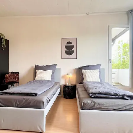 Gemuetliches, Geraeumiges Apartment Im Herzen Von Kiel Exterior foto