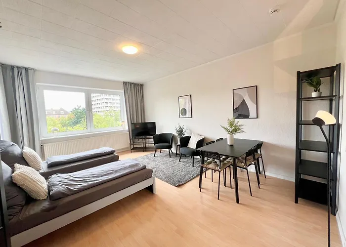 Gemuetliches, Geraeumiges Apartment Im Herzen Von Kiel